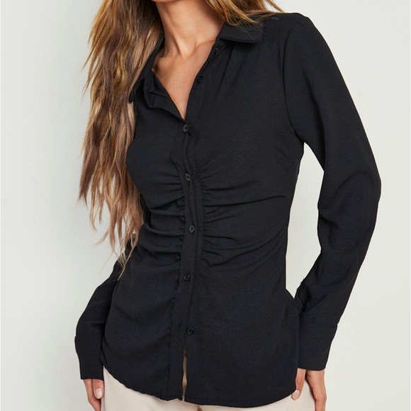 26 Chic Button Down Shirt With Ruched Detail White - Picture 4 of 5